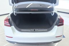 2022 Geely Auto Emgrand Sedan 2021 UP 1.5L MT Comfort #4