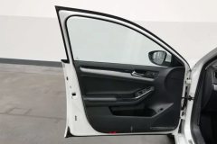 2019 Volkswagen Sagitar 2018 1.6 AT Comfort #11