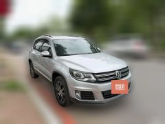 2015 Volkswagen Tiguan 2015 1.8T AT Luxury 4WD #3