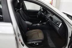 2017 BMW 3 Series 2017 2.0T AT 320LiFashion #22