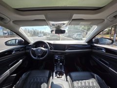 2019 Volkswagen Passat 2019 2.0T AT 380TSIPremium #9