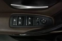 2018 BMW 3 Series 2018 2.0T AT 320LiFashion #24