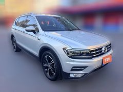 2018 Volkswagen Tiguan L 2018 2.0T AT 380TSILuxury 4WD #3