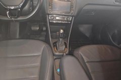 2016 Volkswagen Polo Hatchback 2016 1.6 AT Luxury #16