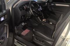 2017 Volkswagen Tiguan L 2017 1.8T AT 330TSILuxury FWD #9