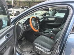 2022 Volvo XC40 2022 T4 AWD Smart Fashion Edition #4