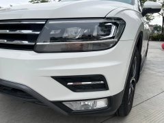2017 Volkswagen Tiguan L 2017 1.8T AT 330TSILuxury FWD #23