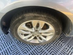 2015 Geely Auto Emgrand Sedan 2016 1.5 MT upEdition #9