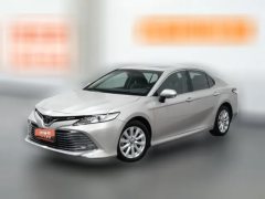 2018 Toyota Camry 2018 2.0 AT GLuxury #1