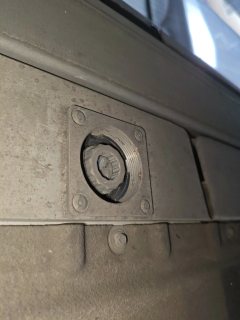 Battery Pack Mounting Points
