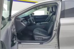 2025 Toyota Camry 2024 2.0GVP AT Luxury #9