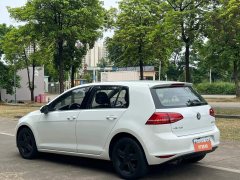 2016 Volkswagen Golf 2016 230TSI ATLuxury #6