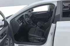 2017 Volkswagen Sagitar 2017 1.2T AT 180TSIEnjoy #9