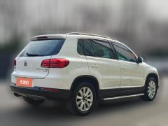 2015 Volkswagen Tiguan 2015 2.0T AT Luxury 4WD #4