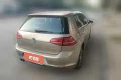 2016 Volkswagen Golf 2016 230TSI ATLuxury #3