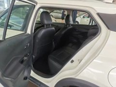 2023 Nissan Kicks 2022 1.5L CVT XL AT Fashion #6
