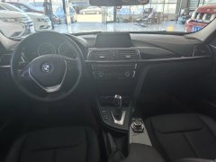 2016 BMW 3 Series 2016 2.0T AT 320LiFashion #6