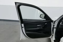 2017 BMW 3 Series 2017 2.0T AT 320LiFashion #11