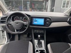 2022 Jetta VS7 2022 1.4T AT 280TSI Entry #5