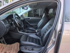 2017 Volkswagen Passat 2016 1.8T AT 330TSIHonor #7