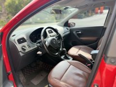 2017 Volkswagen Polo Hatchback 2016 1.6 AT Comfort #4