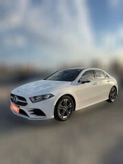 2021 Mercedes-Benz A-Class 2021 1.3T A 180 L Sportsedan chair #1