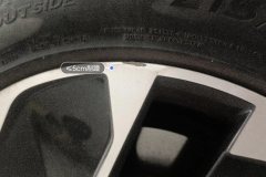 Right Front Wheel Hub