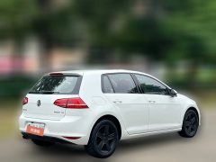 2016 Volkswagen Golf 2016 230TSI ATLuxury #4