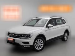 2018 Volkswagen Tiguan L 2018 2.0T AT 330TSIFashionFWD #1