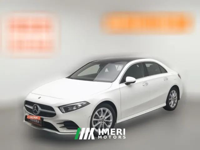 2020 Mercedes-Benz A-Class 2020 1.3T AT A200LSportsedan chair