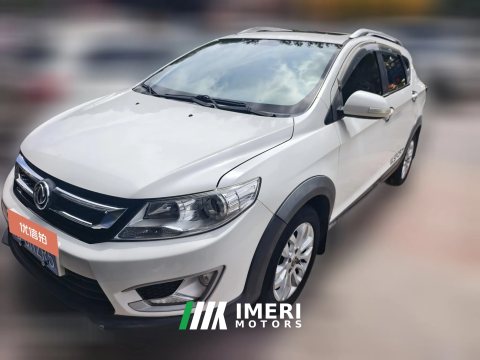 2016 Dongfeng Fengshen Fengshen AX3 2016 1.5 MT To be cool