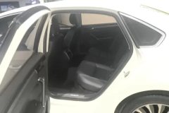 2017 Volkswagen Passat 2016 1.8T AT 330TSIYu ZunEdition #11