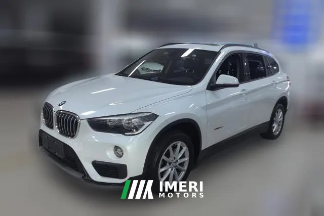 2017 BMW X1 2018 1.5T AT 18LiFashionFWD