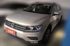 2017 Volkswagen Tiguan L 2017 1.8T AT 330TSILuxury FWD #1