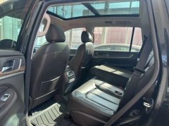 2018 Roewe RX8 2018 2.0T AT 30TSmart ConnectnetFlagshipRWD #3