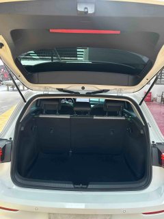 2026 Volkswagen Golf 2025 300TSI Pro #14