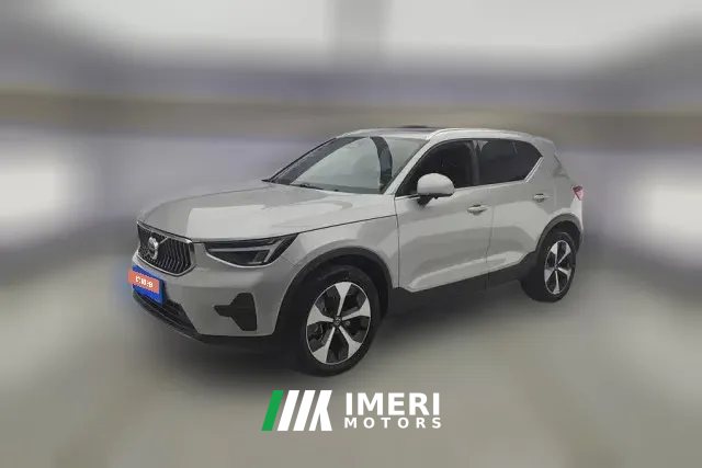 2023 Volvo XC40 2023 2.0T AT B4 4WDSmart VisionLuxury