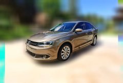 2015 Volkswagen Sagitar 2014 1.6 AT Comfort Facelift #1