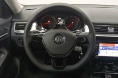 2016 Volkswagen Bora Sedan 2016 1.6 MT Comfort #15
