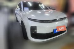 2024 Li Auto Li Auto L6 2024 pro #1