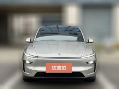 2025 Tesla Model Y L 2025 Long Range AWD Edition #2