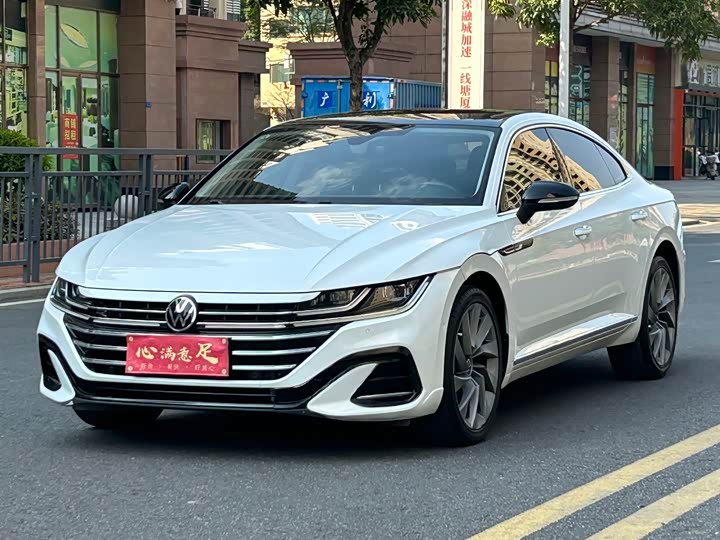 FAW-Volkswagen CC 2023 380TSI eye-catching version