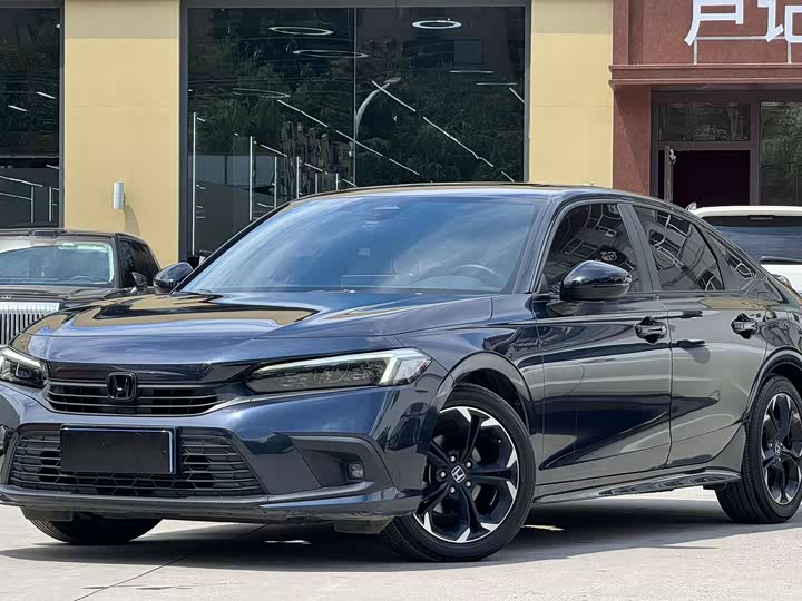 Civic 2022 240TURBO CVT combustion version
