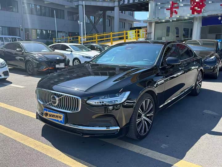 Volvo S90 2023 B5 Zhiyuan Luxury Edition
