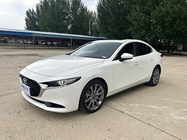 Mazda3 Angkesela 2023 2.0L Automatic Premium Edition