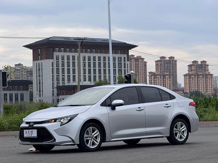 Levin 2022 185T CVT Deluxe Edition