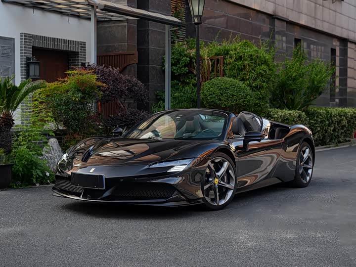 SF90 2021 3.9T V8 Spider