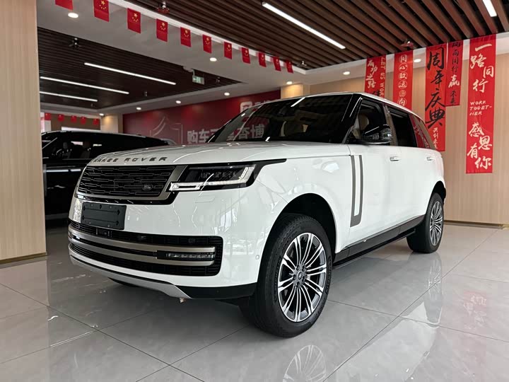 Range Rover 2023 3.0 L6 400PS Seven-seater Extended Edition