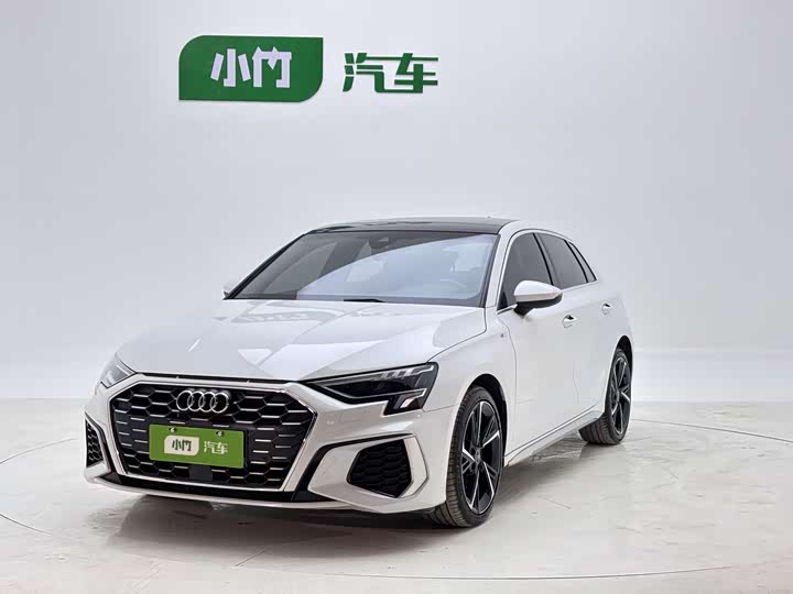 Audi A3 2022 Sportback 35 TFSI stylish and sporty