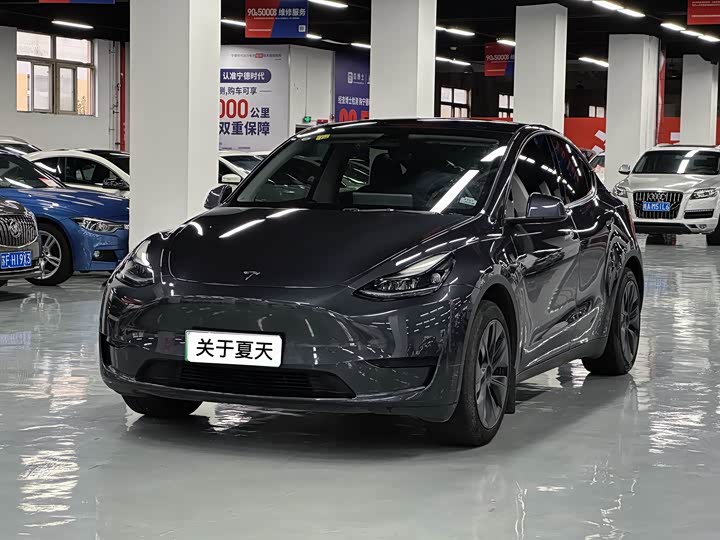 Model Y 2024 rear-wheel drive version